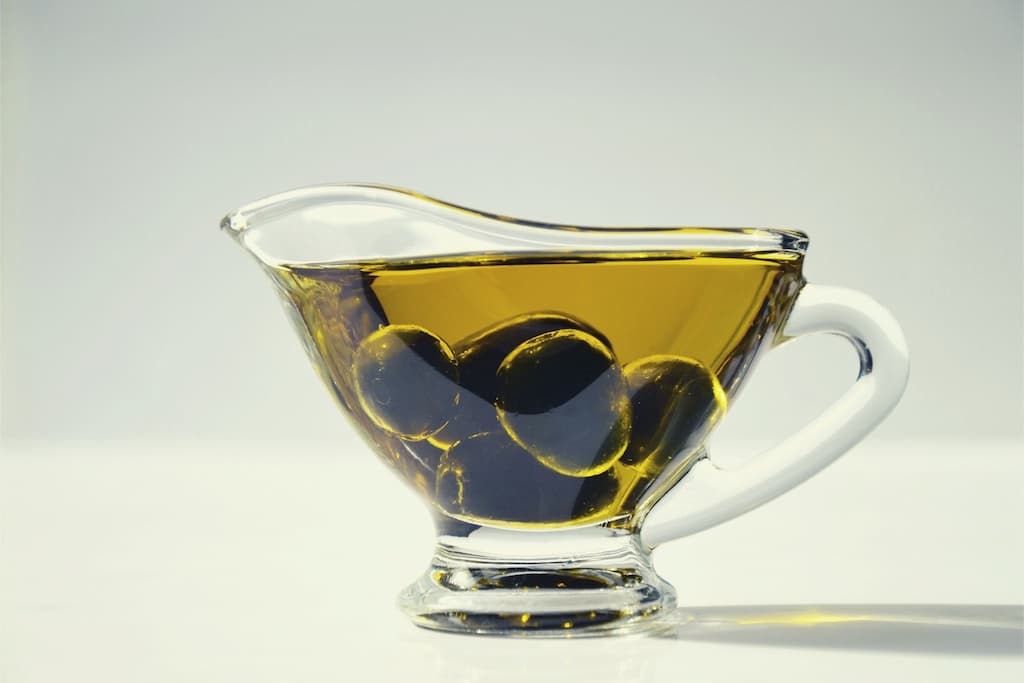Choosing the Best Olive Oil for Keto: A Complete Guide